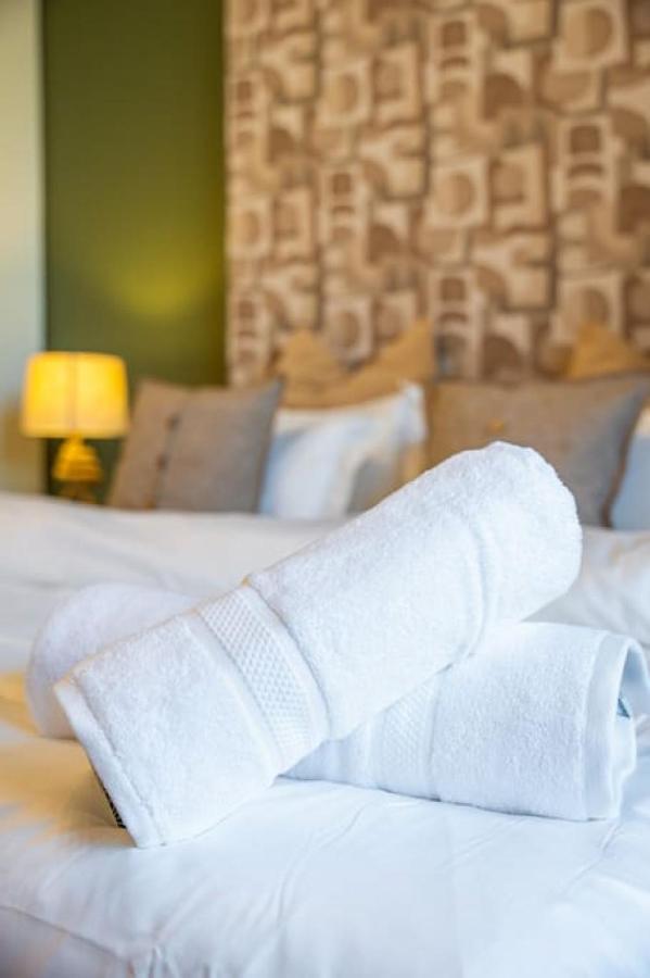 Azure Escape !joyful 1 Bed Close To The Sea!